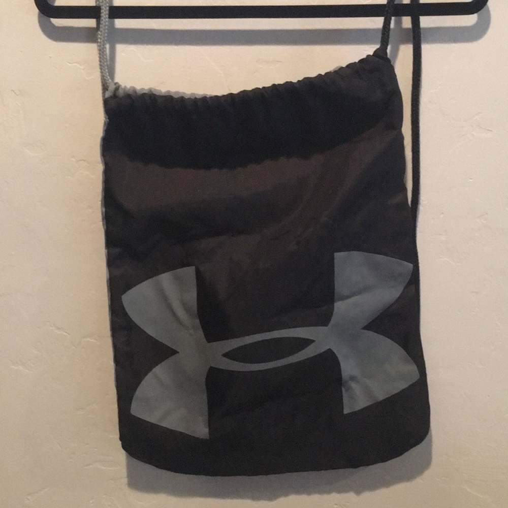 Under Armour Drawstring Bag